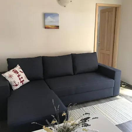 Bungalow With Pool In - #124311